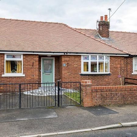 Cherry Tree Cottage Thornton  Екстериор снимка